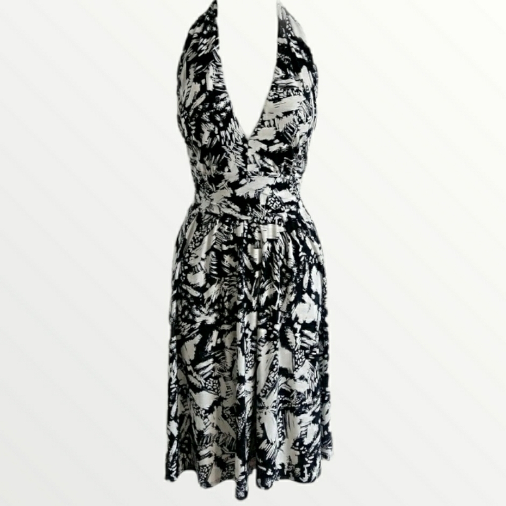 Sz M Black and White Halter Dress